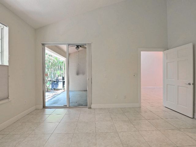 1645 Baseline Lane, Vero Beach, FL 32967