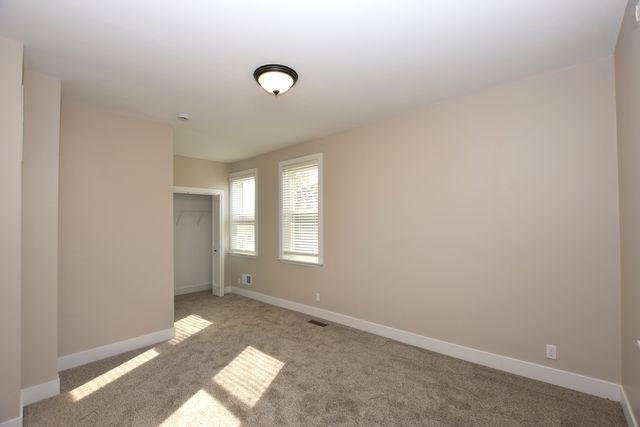 97 Gates Street, Crystal Lake, IL 60014