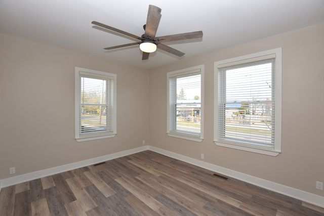 97 Gates Street, Crystal Lake, IL 60014