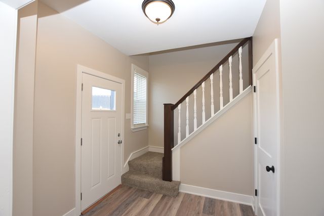 97 Gates Street, Crystal Lake, IL 60014