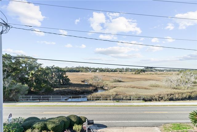 1528 Ocean Blvd, St Simons Island, GA 31522