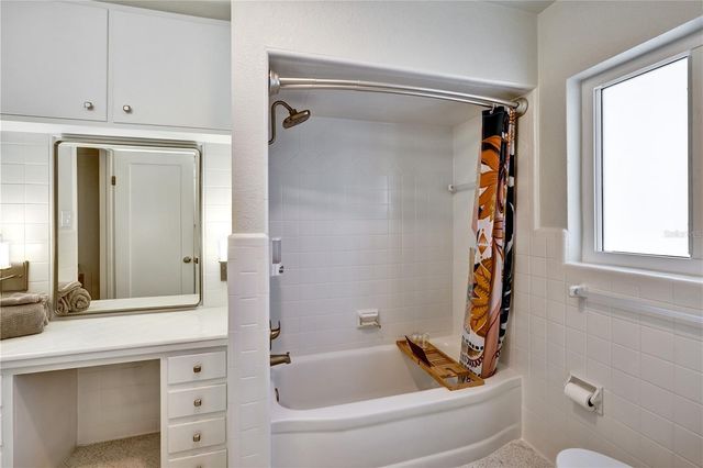 4660 22ND AVENUE S, St Petersburg, FL 33711