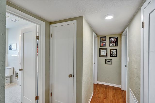 4660 22ND AVENUE S, St Petersburg, FL 33711