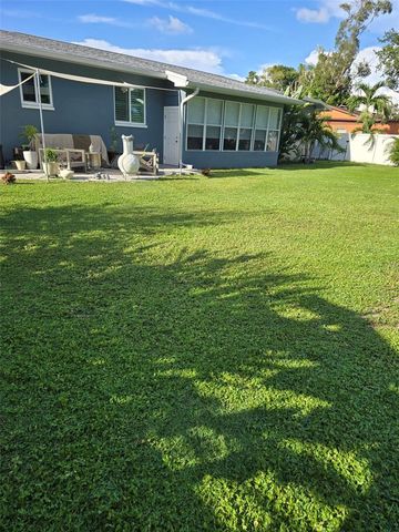 4660 22ND AVENUE S, St Petersburg, FL 33711