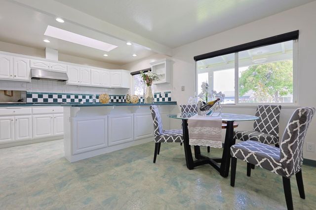 1933 Utah Way, Fremont, CA 94536