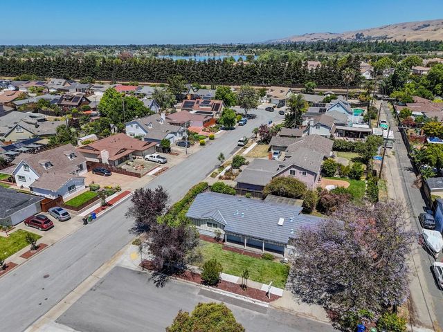 1933 Utah Way, Fremont, CA 94536