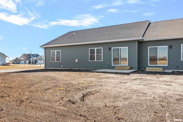 3801 Sugar Loaf Drive, Springfield, IL 62711