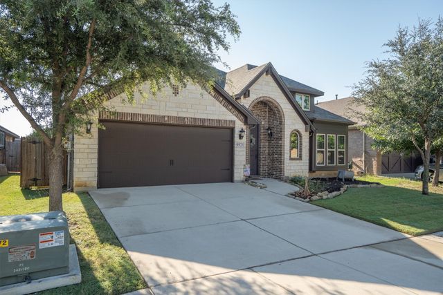 9521 Meadowpark Drive, Denton, TX 76226