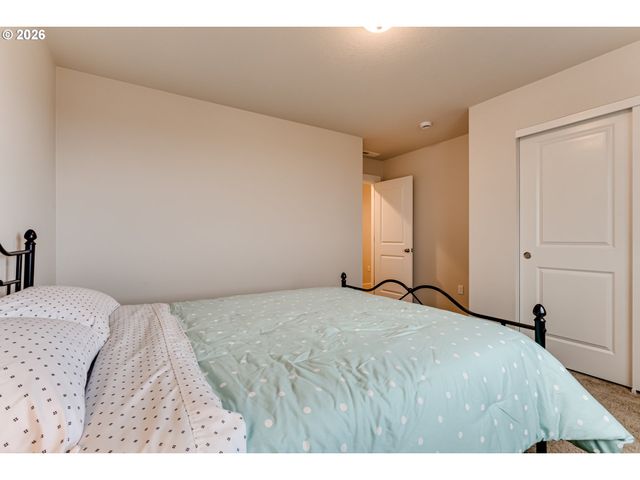 3472 DEERFERN Rd, Eugene, OR 97403