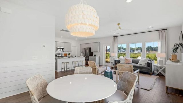 122 Slipper Shell Street, Summerville, SC 29485