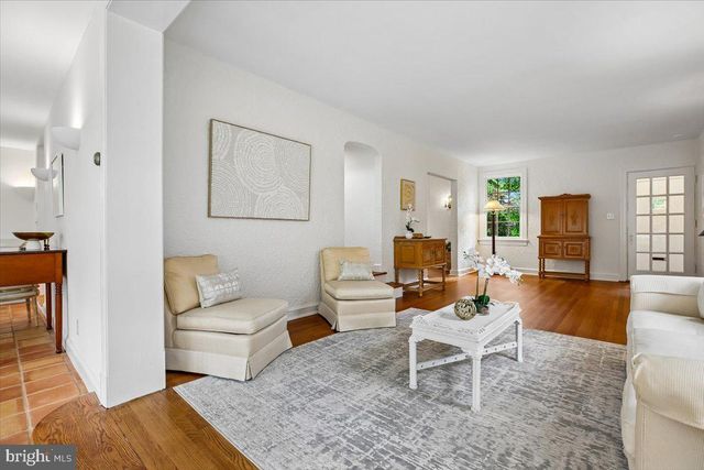 113 OXFORD ST, Chevy Chase, MD 20815