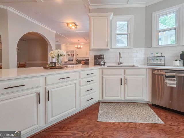 1056 Shady Valley Place NE, Atlanta, GA 30324