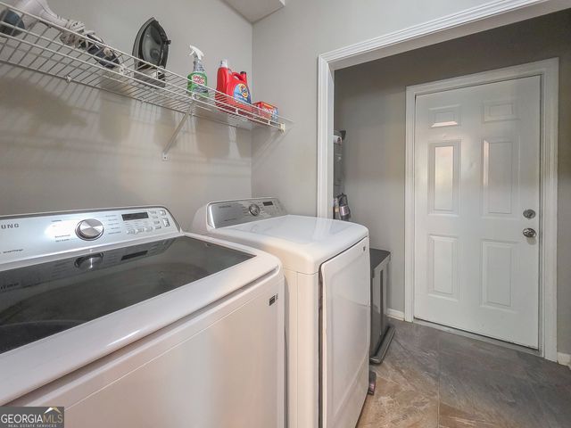 1056 Shady Valley Place NE, Atlanta, GA 30324