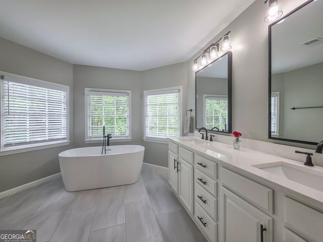 1056 Shady Valley Place NE, Atlanta, GA 30324