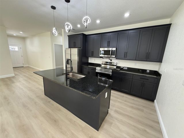 2013 SE 45TH TERRACE, Gainesville, FL 32641