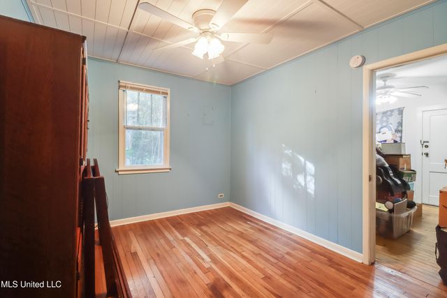 1054 Columbus Street, Biloxi, MS 39530