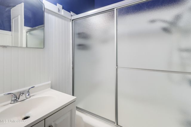 1054 Columbus Street, Biloxi, MS 39530