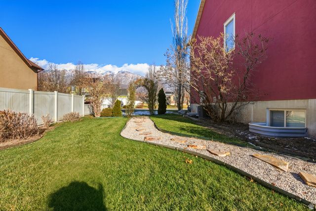1379 W 3125 N, Pleasant View, UT 84414