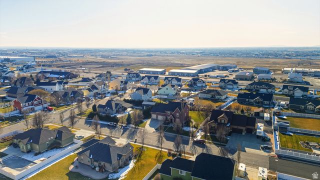 1379 W 3125 N, Pleasant View, UT 84414