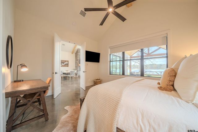 208 County Road 2129, Pittsburg, TX 75686