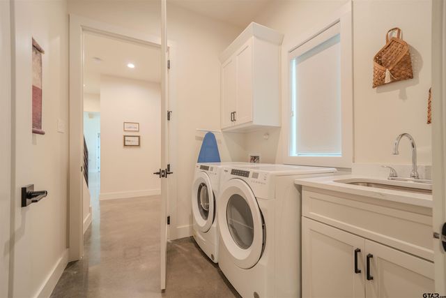 208 County Road 2129, Pittsburg, TX 75686