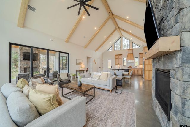 208 County Road 2129, Pittsburg, TX 75686