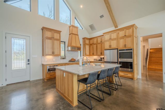 208 County Road 2129, Pittsburg, TX 75686