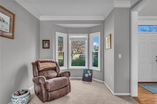 2009 Carmel Drive, Lawrence, KS 66047