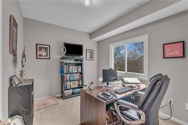 2009 Carmel Drive, Lawrence, KS 66047