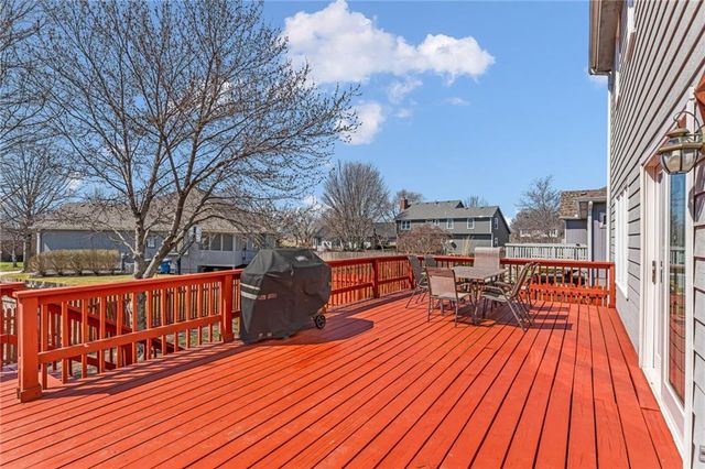 2009 Carmel Drive, Lawrence, KS 66047