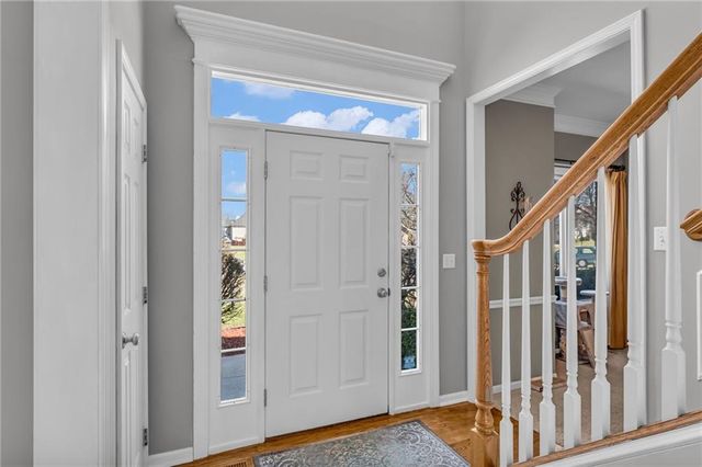 2009 Carmel Drive, Lawrence, KS 66047