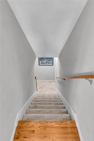 2009 Carmel Drive, Lawrence, KS 66047