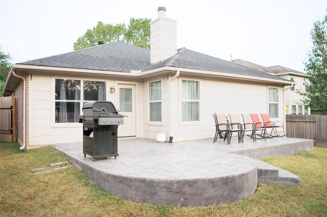4908 Summer Rain Drive, Conroe, TX 77303