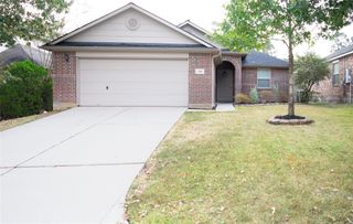 4908 Summer Rain Drive, Conroe, TX 77303