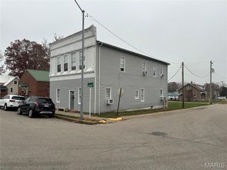 402 N 1st Street S, Owensville, MO 65066