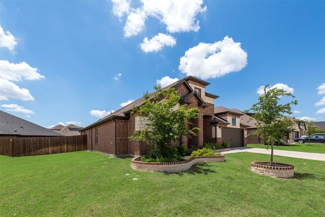 136 Aucuba Lane, Waxahachie, TX 75165