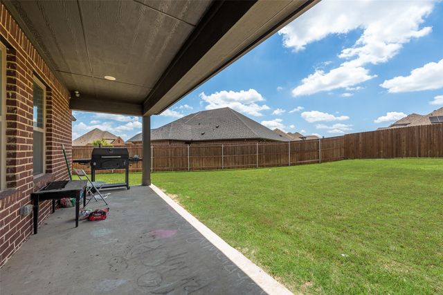 136 Aucuba Lane, Waxahachie, TX 75165