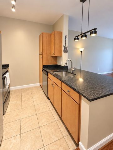 5 Repton Cir 5309, Watertown, MA 02472
