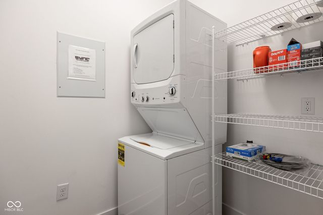 727 N Illinois Street 204, Indianapolis, IN 46204