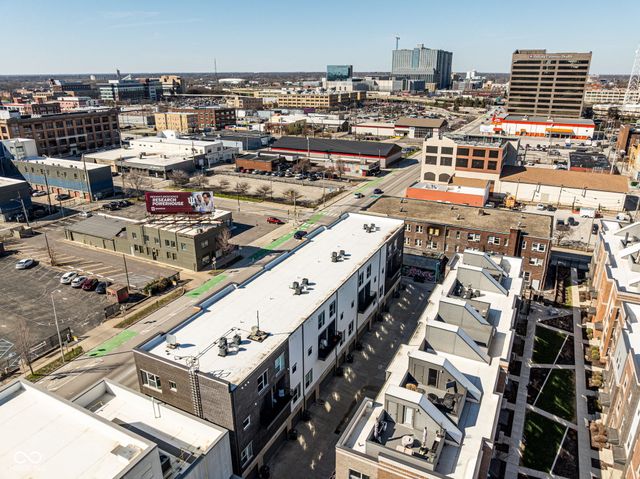 727 N Illinois Street 204, Indianapolis, IN 46204