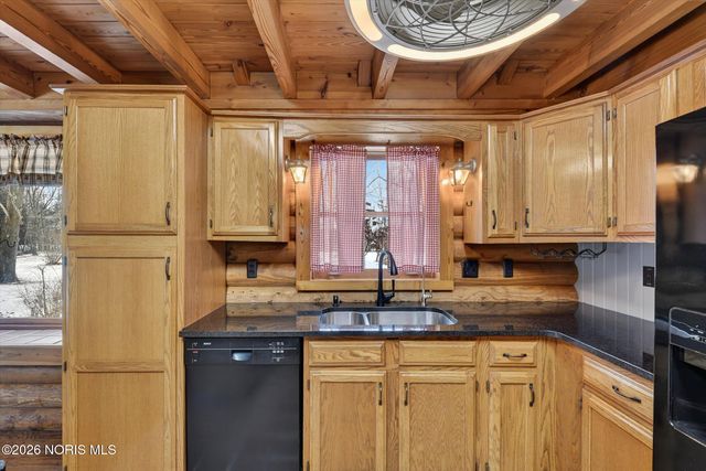 17884 Euler Road, Bowling Green, OH 43402