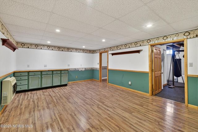 17884 Euler Road, Bowling Green, OH 43402