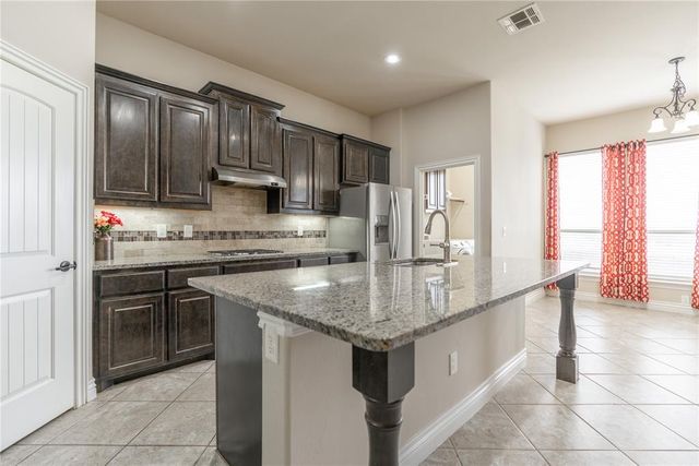 6013 NW 162nd Street, Edmond, OK 73013