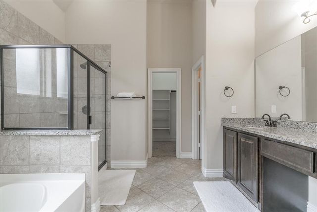 6013 NW 162nd Street, Edmond, OK 73013