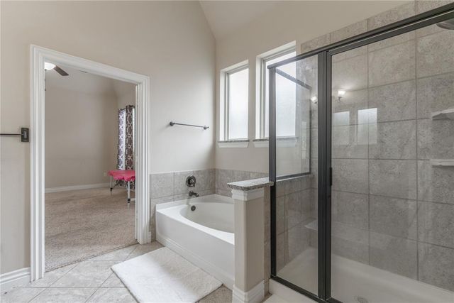 6013 NW 162nd Street, Edmond, OK 73013