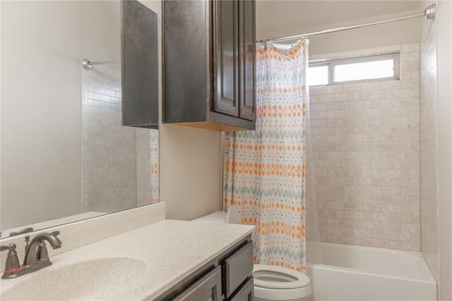 6013 NW 162nd Street, Edmond, OK 73013