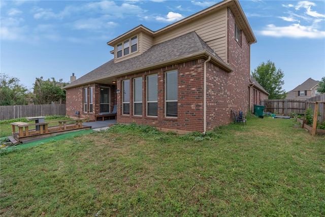 6013 NW 162nd Street, Edmond, OK 73013