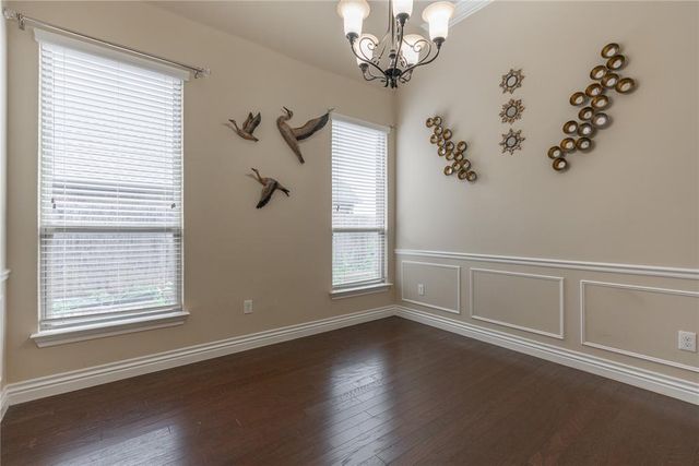 6013 NW 162nd Street, Edmond, OK 73013
