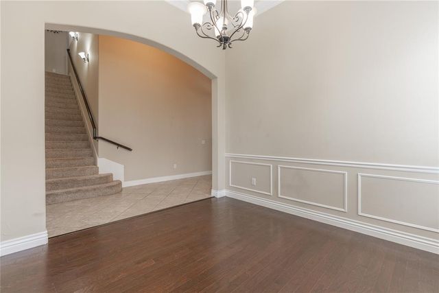 6013 NW 162nd Street, Edmond, OK 73013