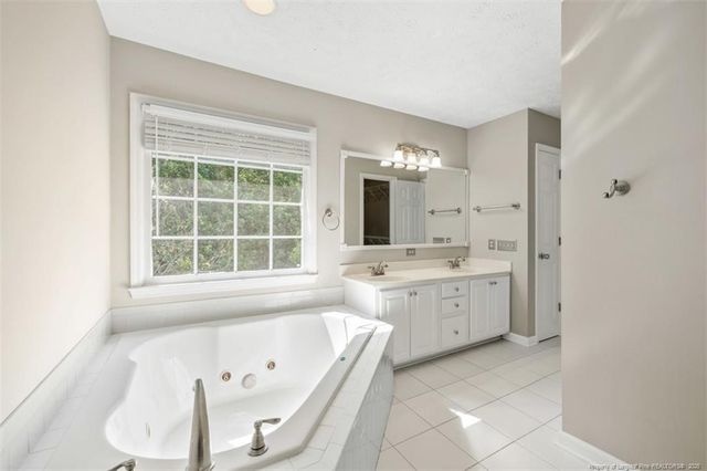 5725 Cherrystone Drive, Fayetteville, NC 28311